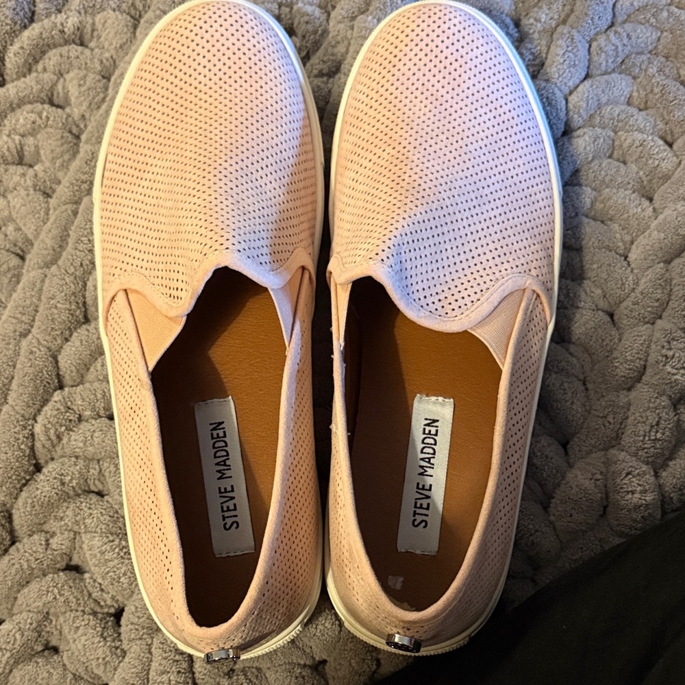 Steve Madden Pale Pink Perforated Slip-On Sneakers